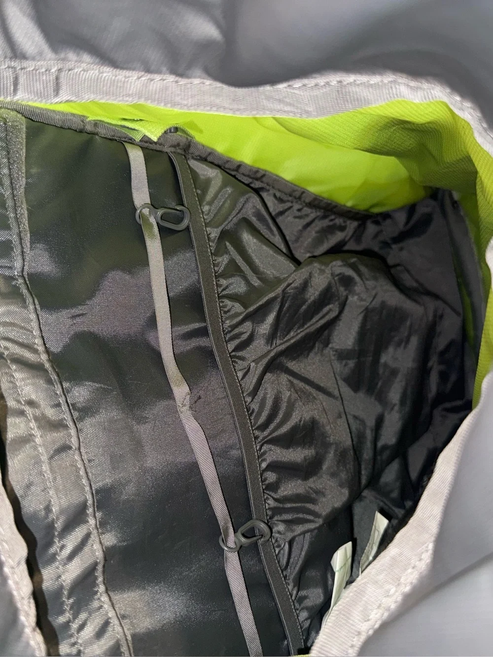 Kelty durable gray